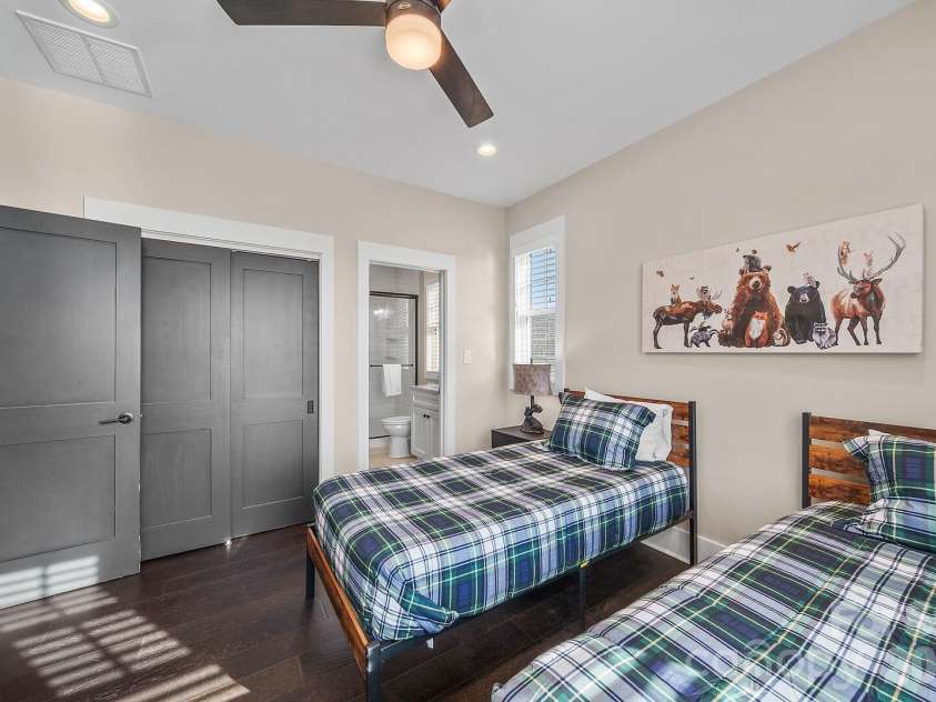 158 Elderberry Circle, Boone, NC 28607.  MLS# CAR4407222, YatesRealty ID 39935. W/ ensuite