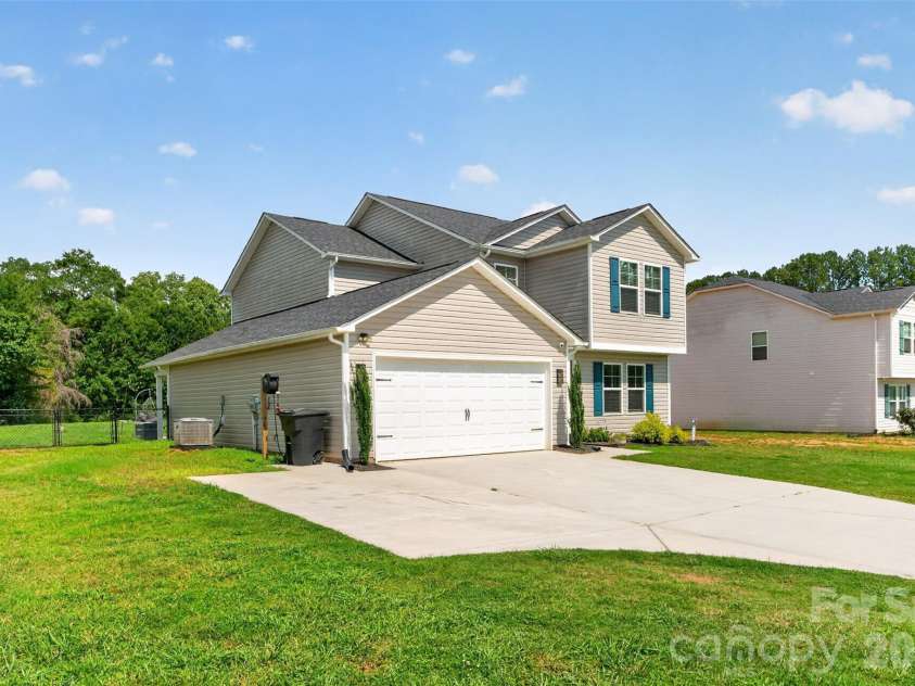 2561 Taylor Road, Shelby, NC 28152.  MLS# CAR4407635, YatesRealty ID 39936. 
