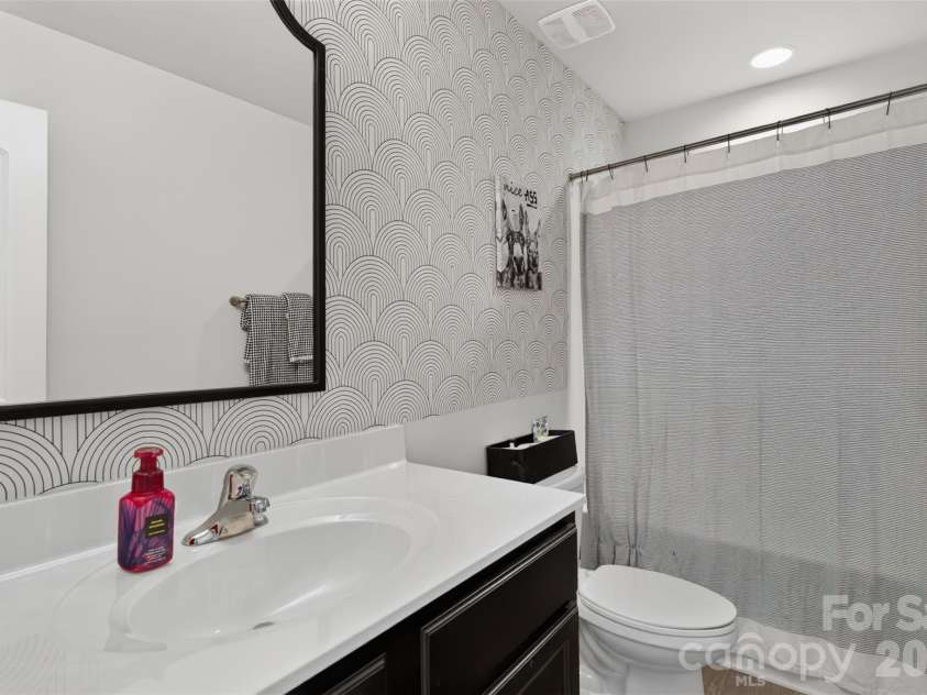 2561 Taylor Road, Shelby, NC 28152.  MLS# CAR4407635, YatesRealty ID 39936. 