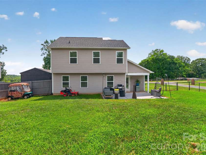 2561 Taylor Road, Shelby, NC 28152.  MLS# CAR4407635, YatesRealty ID 39936. 