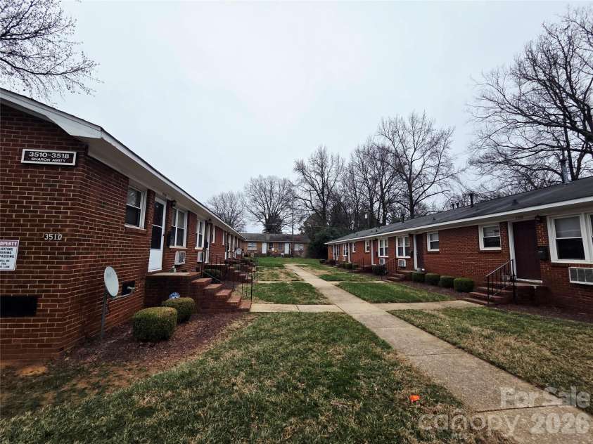4102 Craig Avenue, Charlotte, NC 28211.  MLS# CAR4399631, YatesRealty ID 39937. 