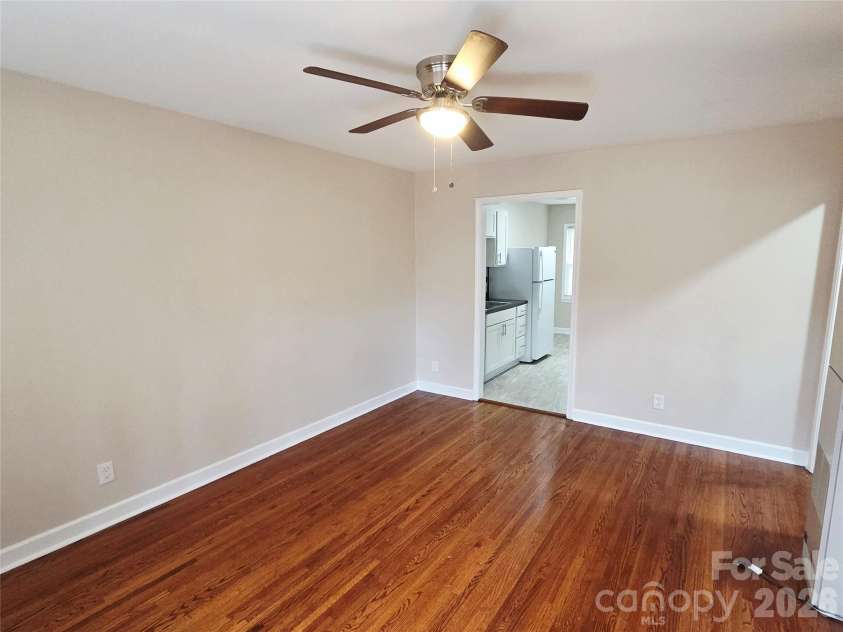 4102 Craig Avenue, Charlotte, NC 28211.  MLS# CAR4399631, YatesRealty ID 39937. 