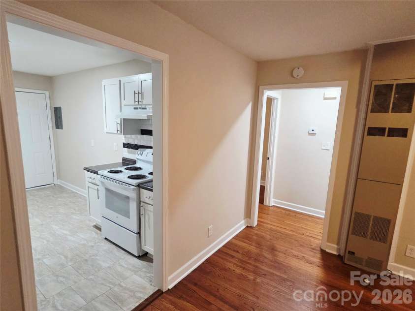 4102 Craig Avenue, Charlotte, NC 28211.  MLS# CAR4399631, YatesRealty ID 39937. 