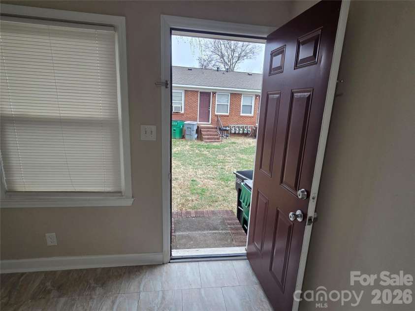 4102 Craig Avenue, Charlotte, NC 28211.  MLS# CAR4399631, YatesRealty ID 39937. 