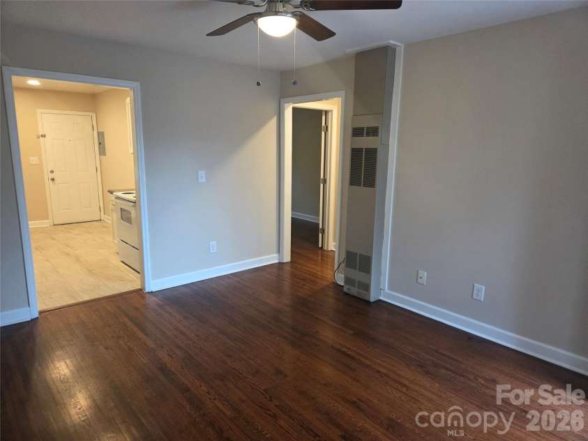 4102 Craig Avenue, Charlotte, NC 28211.  MLS# CAR4399631, YatesRealty ID 39937. 