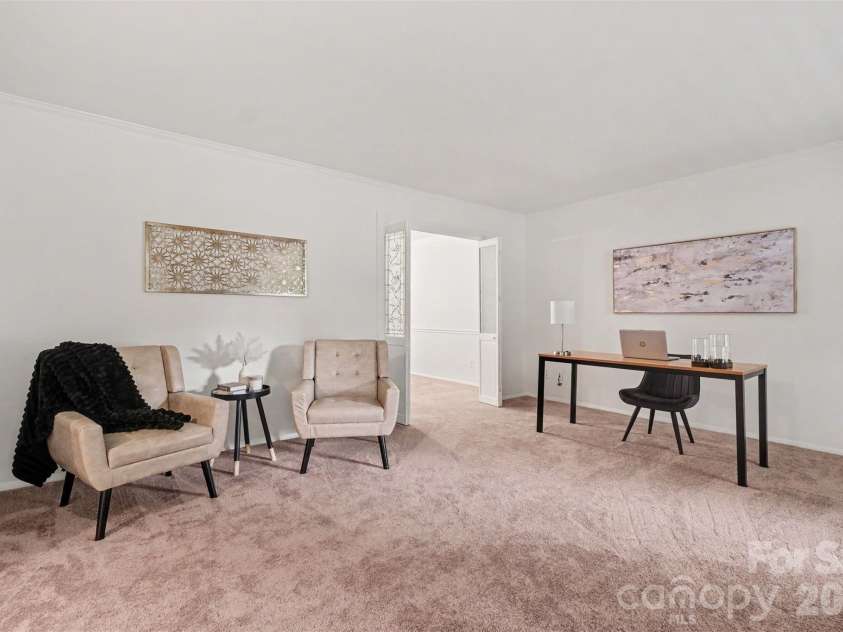 10727 Colony Woods Drive, Charlotte, NC 28277.  MLS# CAR4391498, YatesRealty ID 39938. 
