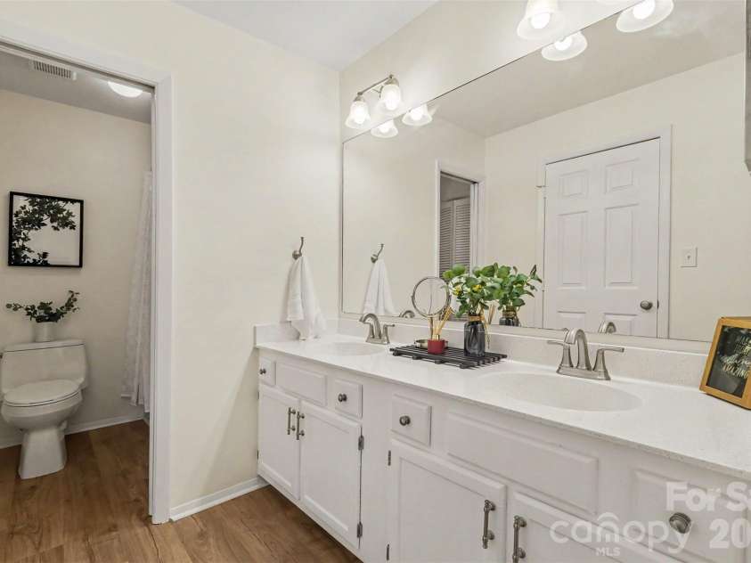 10727 Colony Woods Drive, Charlotte, NC 28277.  MLS# CAR4391498, YatesRealty ID 39938. 