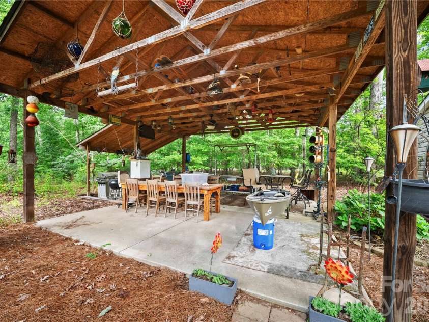 36079 Ridge Street, Albemarle, NC 28001.  MLS# CAR4404880, YatesRealty ID 39939. 