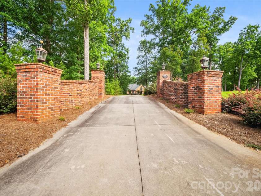 36079 Ridge Street, Albemarle, NC 28001.  MLS# CAR4404880, YatesRealty ID 39939. 