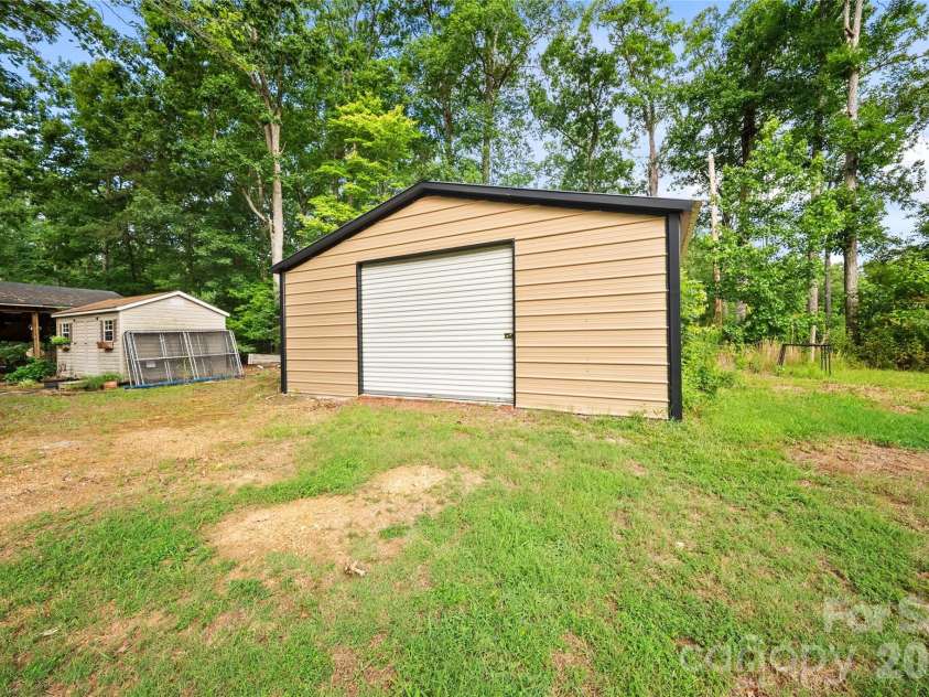 36079 Ridge Street, Albemarle, NC 28001.  MLS# CAR4404880, YatesRealty ID 39939. 