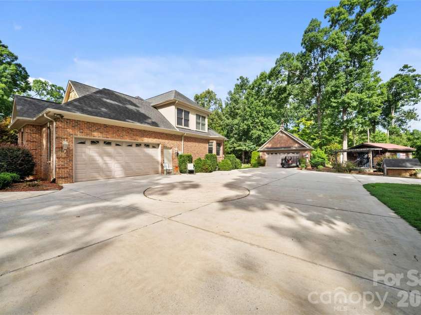 36079 Ridge Street, Albemarle, NC 28001.  MLS# CAR4404880, YatesRealty ID 39939. Large attached two car garage