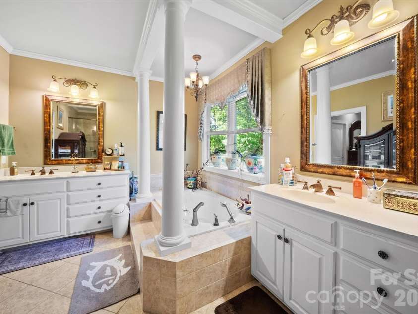 36079 Ridge Street, Albemarle, NC 28001.  MLS# CAR4404880, YatesRealty ID 39939. Primary bathroom