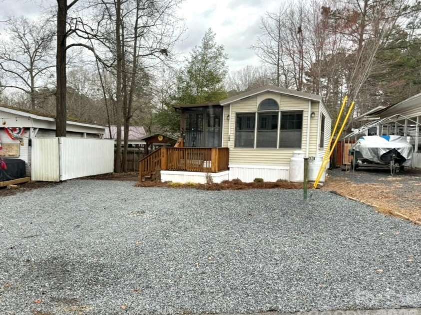 104 Cherokee Trail, Mount Gilead, NC 27306.  MLS# CAR4138950, YatesRealty ID 3994. 