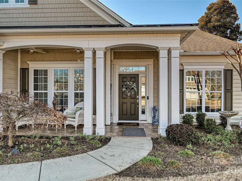2087 Yellowstone Drive, Fort Mill, SC 29707.  MLS# CAR4215154, YatesRealty ID 3994. 
