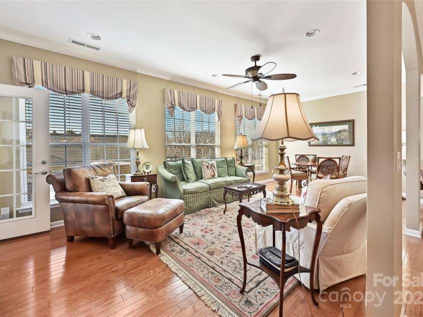 2087 Yellowstone Drive, Fort Mill, SC 29707.  MLS# CAR4215154, YatesRealty ID 3994. 