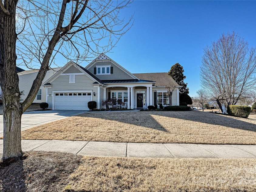 2087 Yellowstone Drive, Fort Mill, SC 29707.  MLS# CAR4215154, YatesRealty ID 3994. 