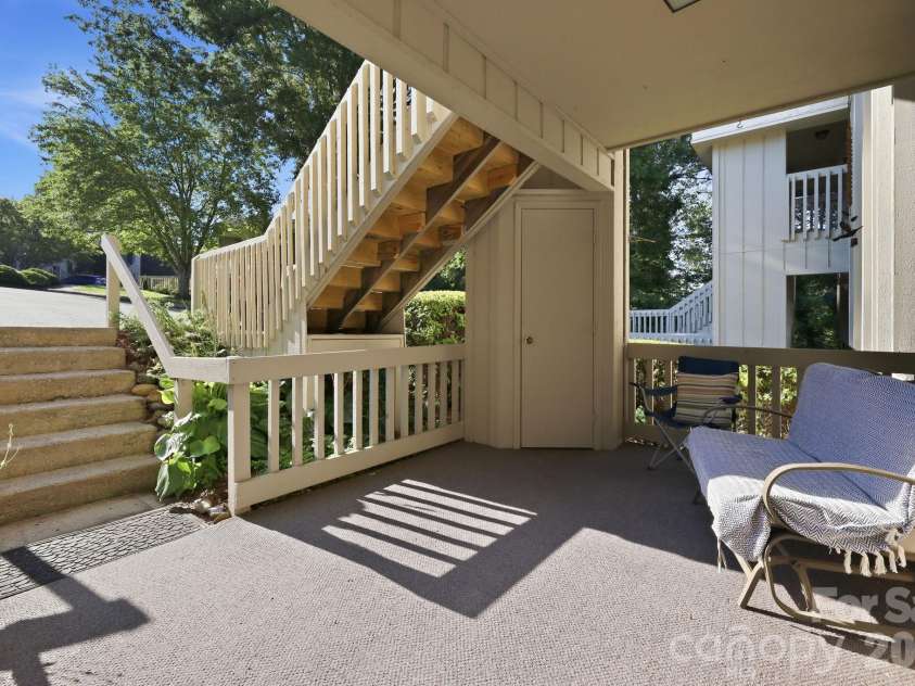 1503 Abbey Circle, Asheville, NC 28805.  MLS# CAR4405108, YatesRealty ID 39942. Private Front Porch