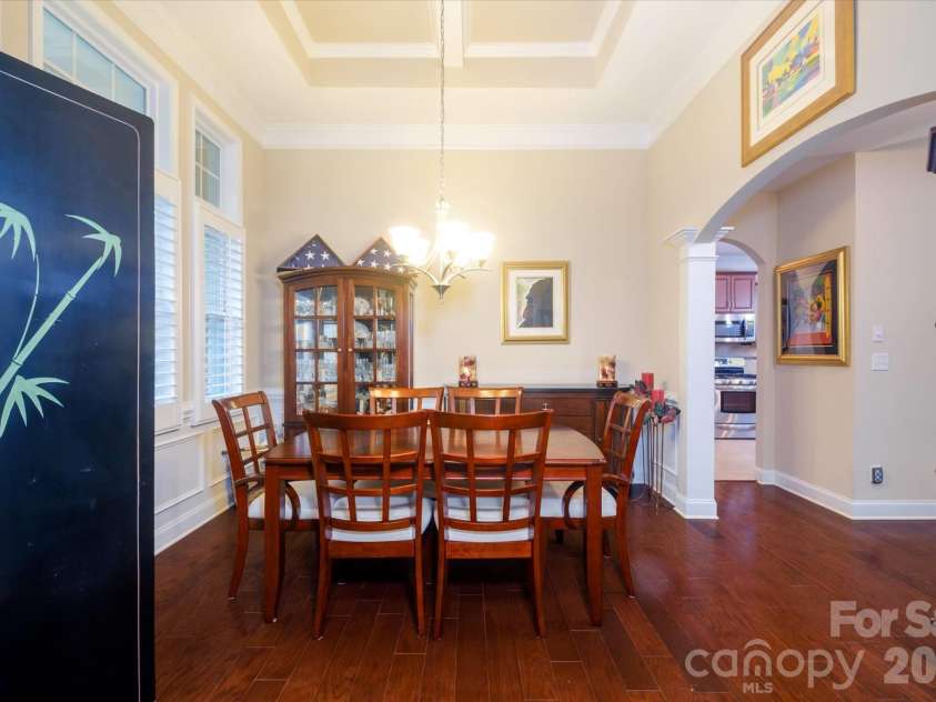4804 Star Hill Lane, Charlotte, NC 28214.  MLS# CAR4403780, YatesRealty ID 39943. 