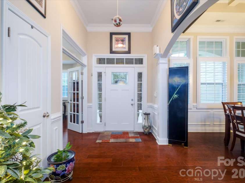 4804 Star Hill Lane, Charlotte, NC 28214.  MLS# CAR4403780, YatesRealty ID 39943. 