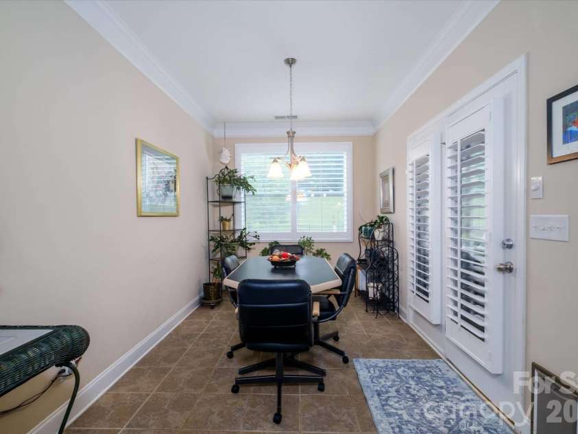 4804 Star Hill Lane, Charlotte, NC 28214.  MLS# CAR4403780, YatesRealty ID 39943. 