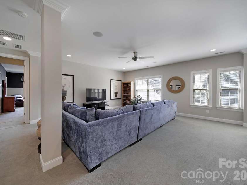 105 Highclere Drive, Waxhaw, NC 28173.  MLS# CAR4399731, YatesRealty ID 39946. 