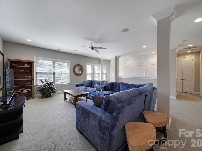 105 Highclere Drive, Waxhaw, NC 28173.  MLS# CAR4399731, YatesRealty ID 39946. 