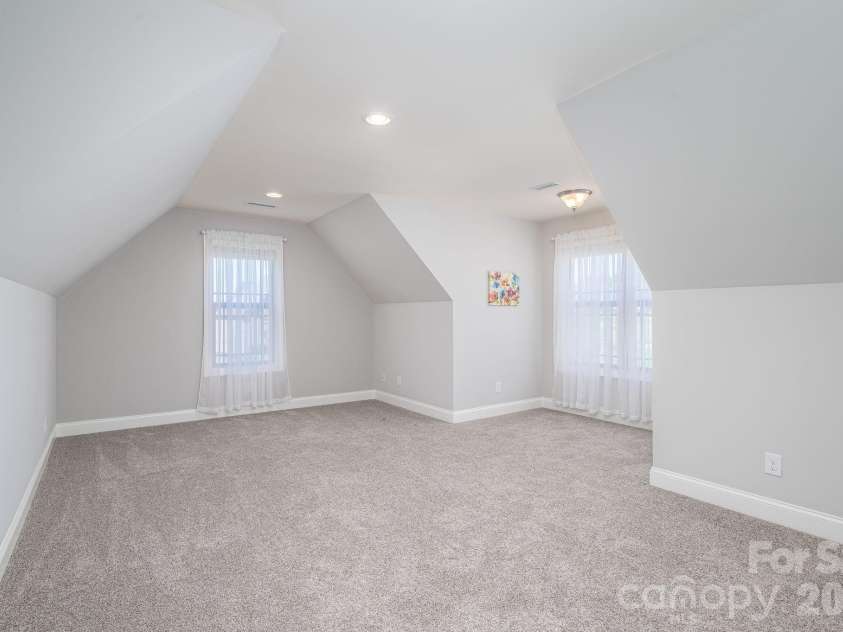 708 Players Ridge Road, Hickory, NC 28601.  MLS# CAR4405752, YatesRealty ID 39947. 