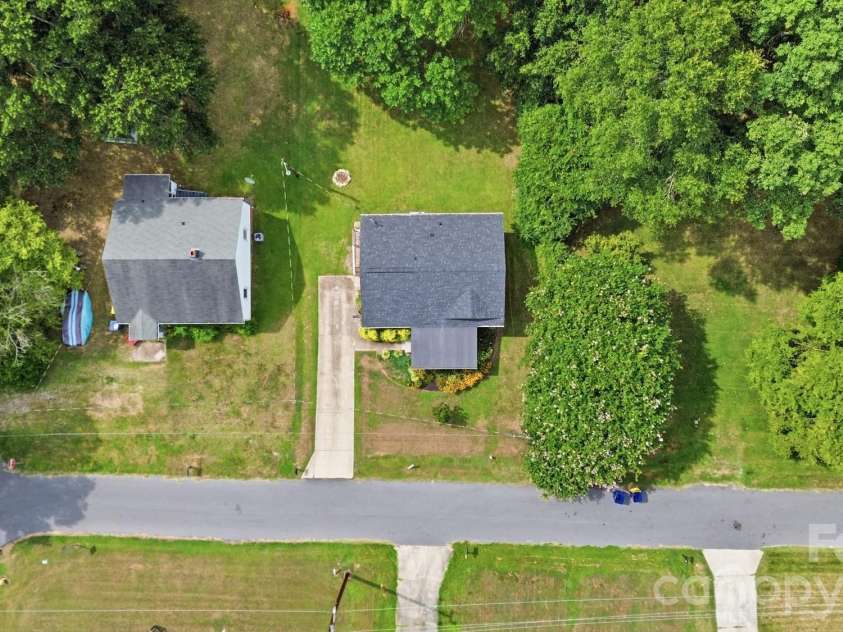605 Powerline Avenue, Belmont, NC 28012.  MLS# CAR4406622, YatesRealty ID 39948. 