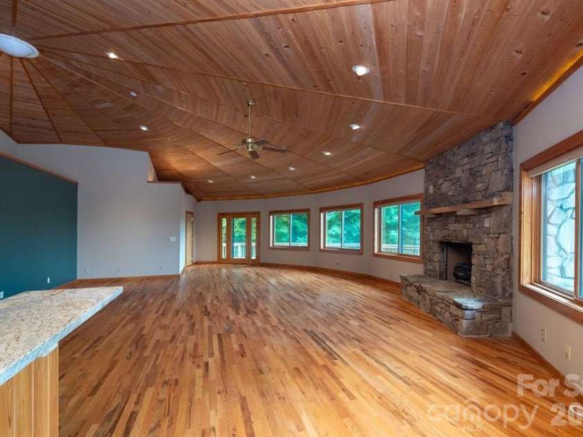417 Quiet Forest Lane, Sylva, NC 28779.  MLS# CAR4361763, YatesRealty ID 39949. 