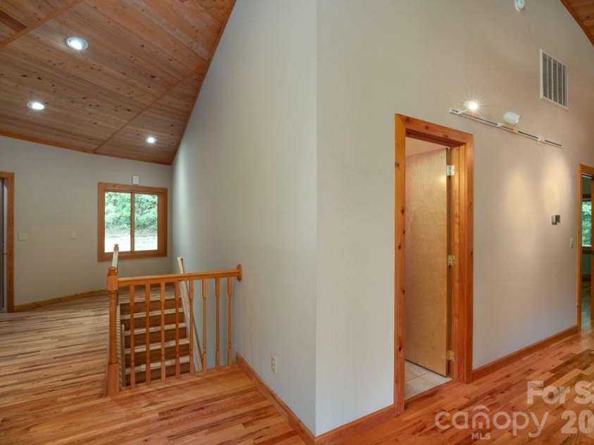 417 Quiet Forest Lane, Sylva, NC 28779.  MLS# CAR4361763, YatesRealty ID 39949. 