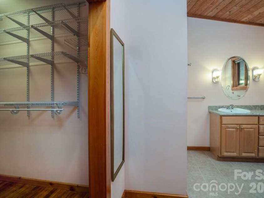 417 Quiet Forest Lane, Sylva, NC 28779.  MLS# CAR4361763, YatesRealty ID 39949. 
