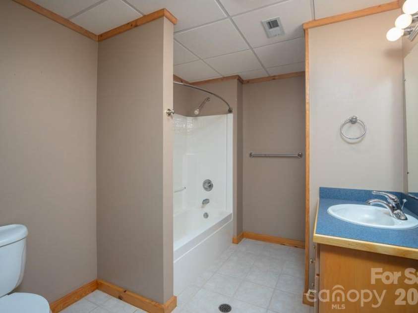 417 Quiet Forest Lane, Sylva, NC 28779.  MLS# CAR4361763, YatesRealty ID 39949. 