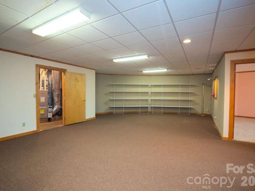 417 Quiet Forest Lane, Sylva, NC 28779.  MLS# CAR4361763, YatesRealty ID 39949. 