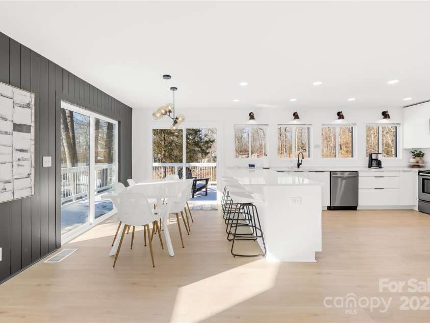 126 Abbey Lane, Mount Gilead, NC 27306.  MLS# CAR4216588, YatesRealty ID 3995. 