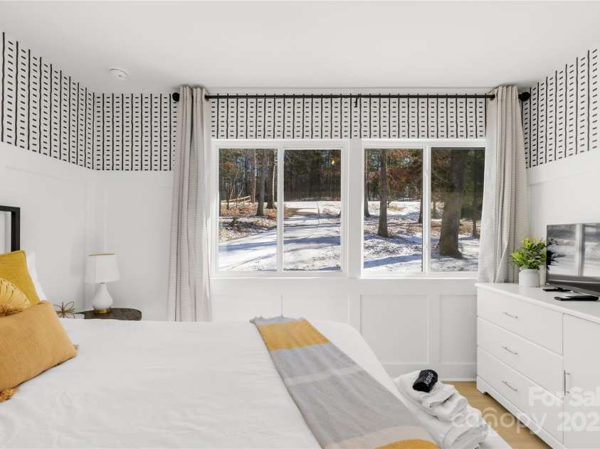 126 Abbey Lane, Mount Gilead, NC 27306.  MLS# CAR4216588, YatesRealty ID 3995. 