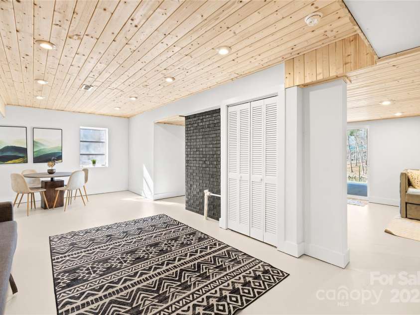 126 Abbey Lane, Mount Gilead, NC 27306.  MLS# CAR4216588, YatesRealty ID 3995. 