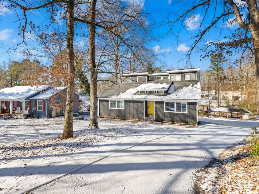 126 Abbey Lane, Mount Gilead, NC 27306.  MLS# CAR4216588, YatesRealty ID 3995. 