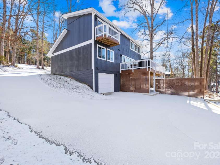 126 Abbey Lane, Mount Gilead, NC 27306.  MLS# CAR4216588, YatesRealty ID 3995. 