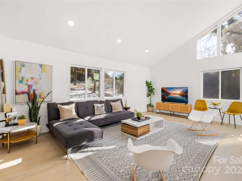 126 Abbey Lane, Mount Gilead, NC 27306.  MLS# CAR4216588, YatesRealty ID 3995. 