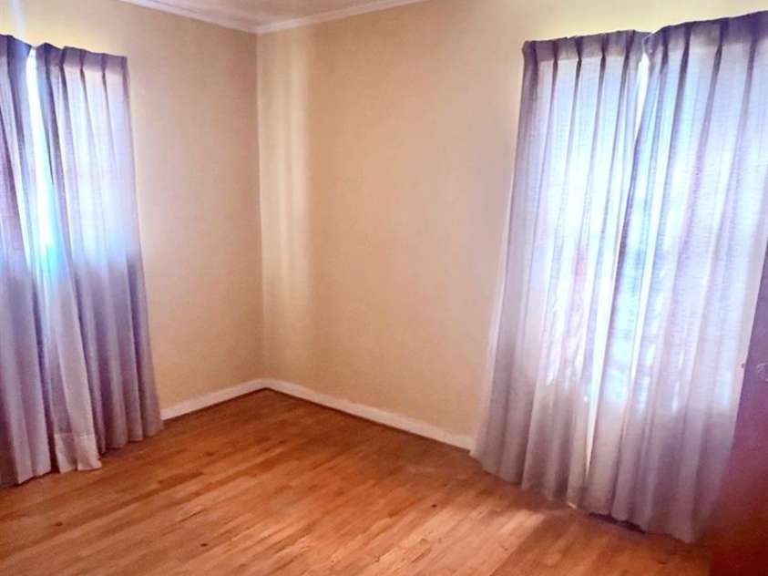 1907 Jennings Street, Charlotte, NC 28216.  MLS# CAR4342400, YatesRealty ID 3995. 