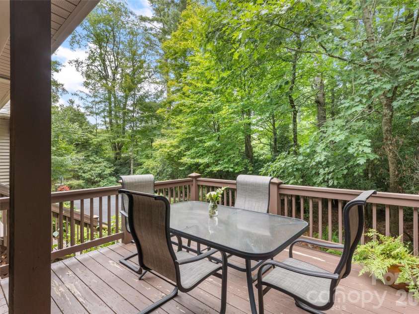 141 Dolly Lane, Highlands, NC 28741.  MLS# CAR4403878, YatesRealty ID 39950. 