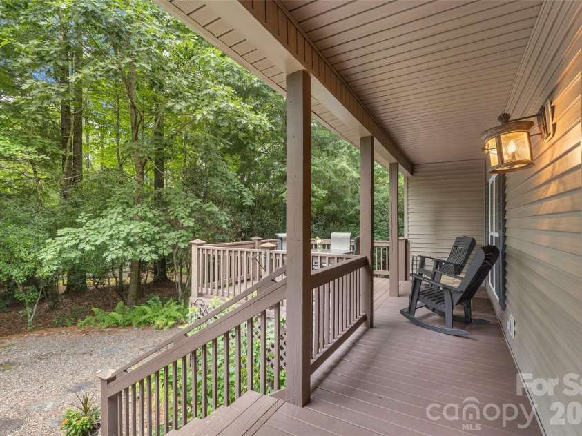 141 Dolly Lane, Highlands, NC 28741.  MLS# CAR4403878, YatesRealty ID 39950. 