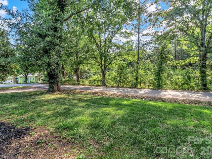 137 J E Morrow Street, Forest City, NC 28043.  MLS# CAR4393580, YatesRealty ID 39955. 