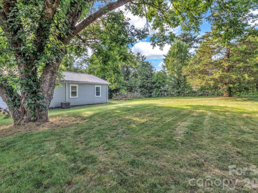 137 J E Morrow Street, Forest City, NC 28043.  MLS# CAR4393580, YatesRealty ID 39955. 