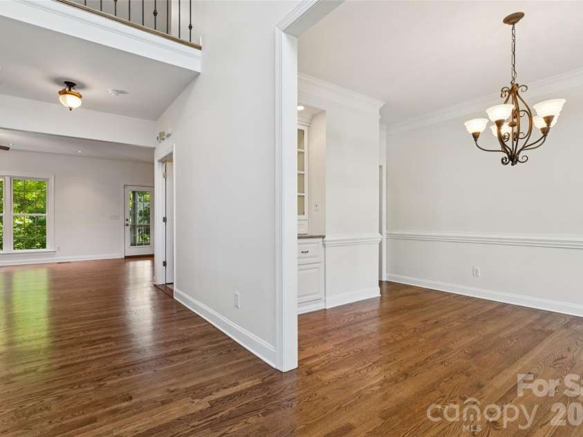 9727 Devonshire Drive, Huntersville, NC 28078.  MLS# CAR4398845, YatesRealty ID 39956. Birmingham flooring in Foyer and formal Dinning Room
