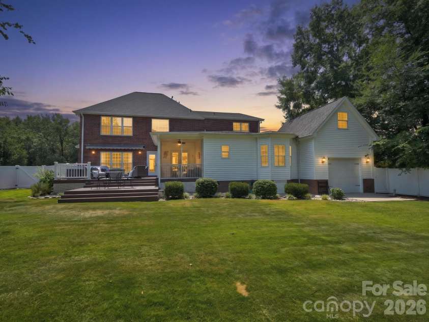 4506 Landmark Drive, Rock Hill, SC 29732.  MLS# CAR4405813, YatesRealty ID 39958. 