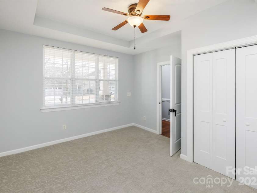 5726 Cactus Valley Road, Charlotte, NC 28277.  MLS# CAR4216456, YatesRealty ID 3996. 1st Floor Bedroom