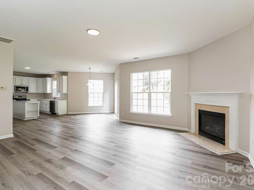 9039 Goldfields Drive, Charlotte, NC 28227.  MLS# CAR4397588, YatesRealty ID 39962. 