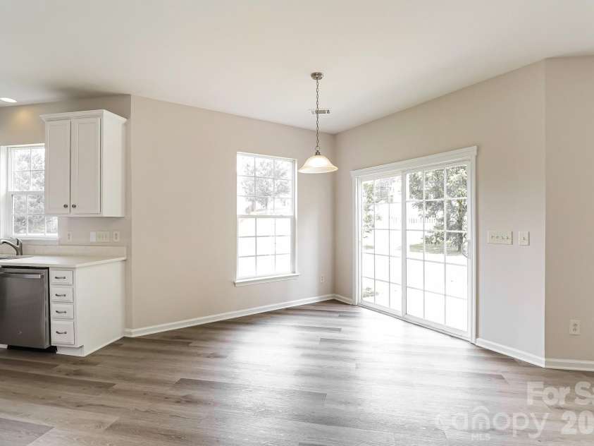 9039 Goldfields Drive, Charlotte, NC 28227.  MLS# CAR4397588, YatesRealty ID 39962. 