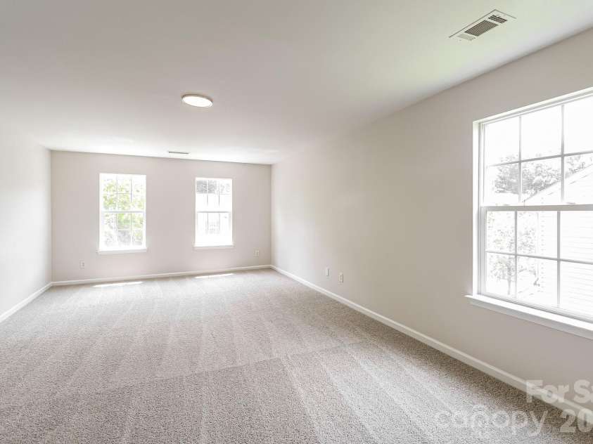 9039 Goldfields Drive, Charlotte, NC 28227.  MLS# CAR4397588, YatesRealty ID 39962. 